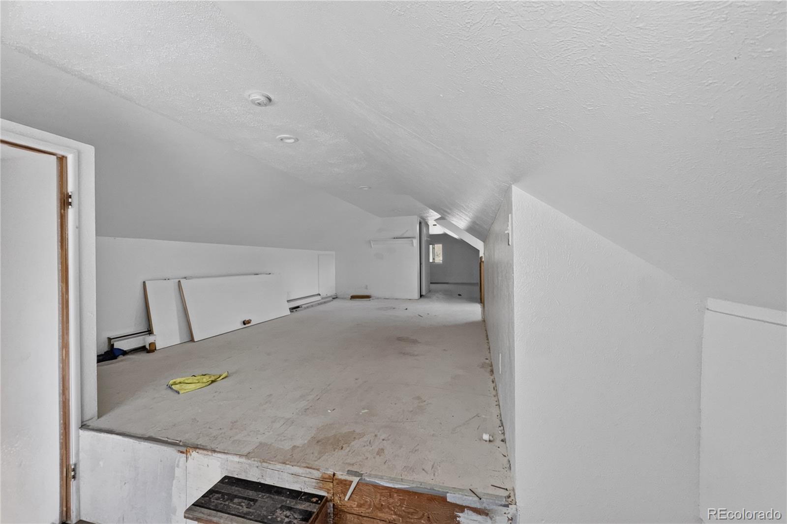 MLS Image #26 for 1048  11th avenue,longmont, Colorado