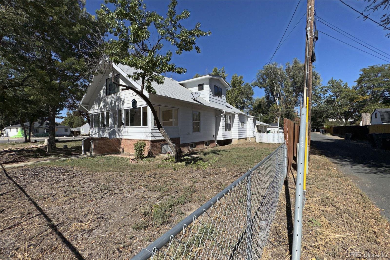 MLS Image #3 for 1048  11th avenue,longmont, Colorado