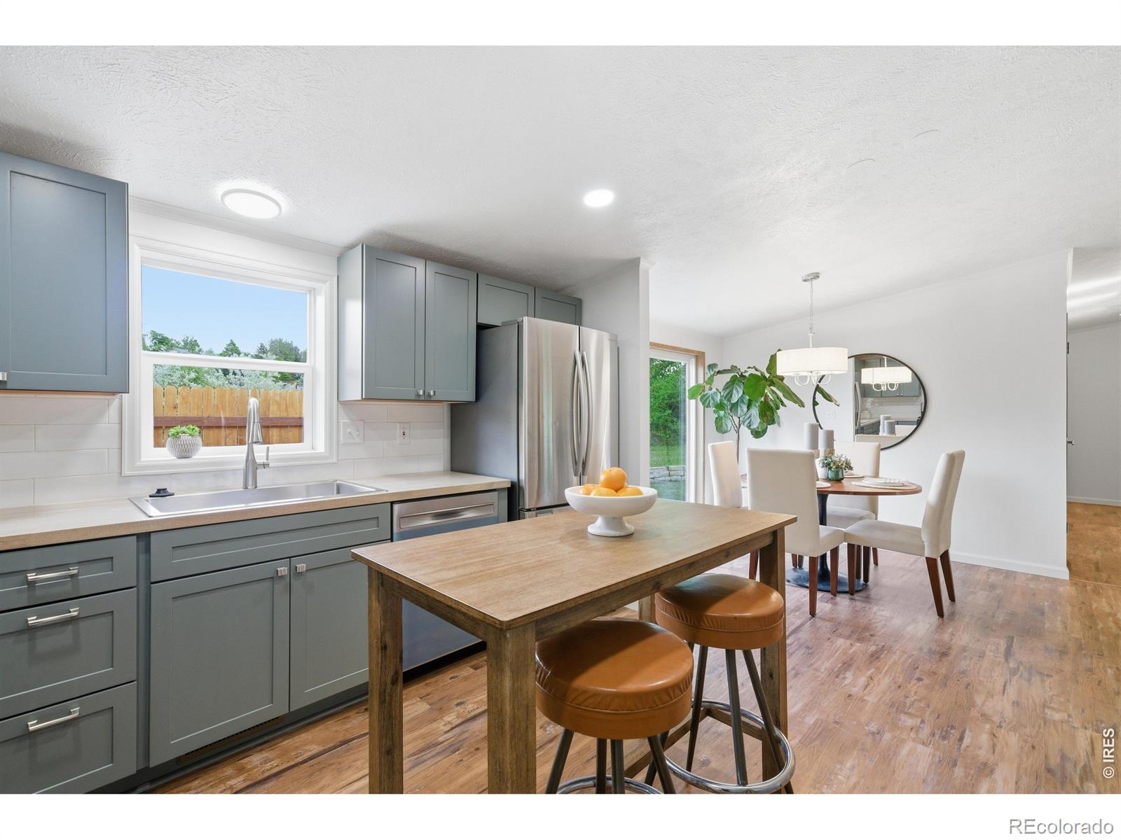 MLS Image #10 for 108 e douglas road,fort collins, Colorado