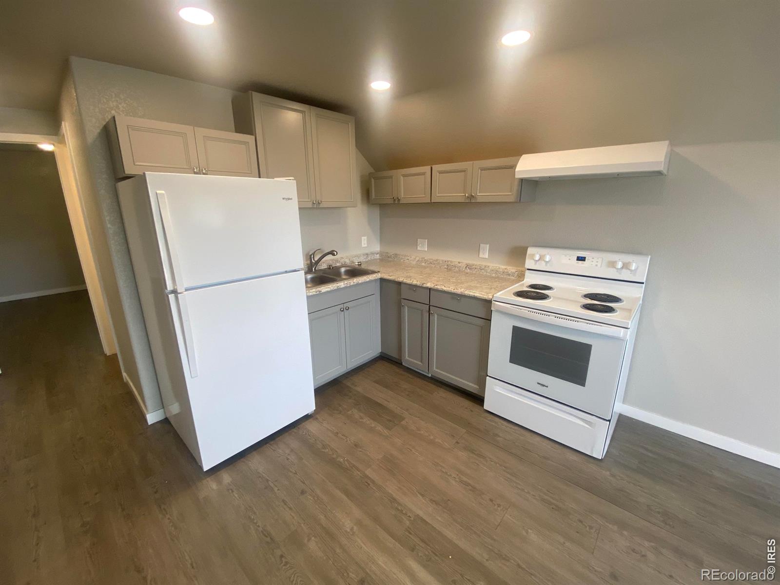 MLS Image #14 for 822  4th street,greeley, Colorado