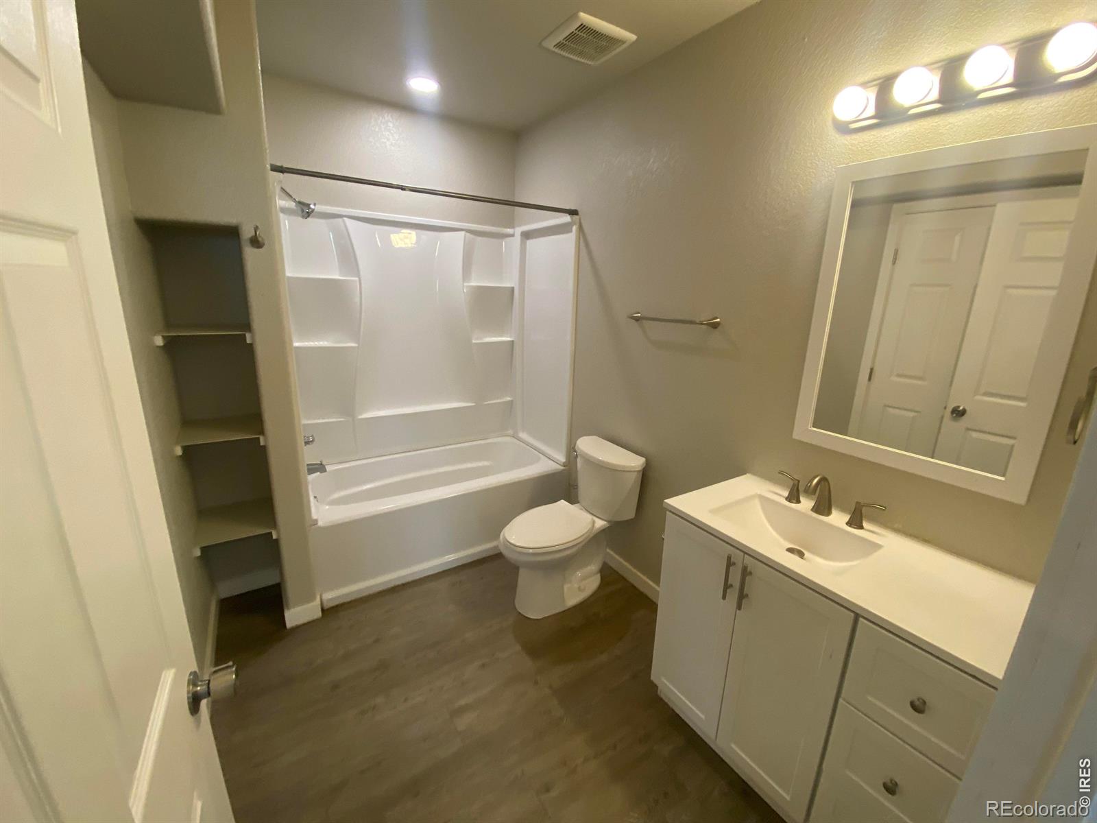 MLS Image #7 for 822  4th street,greeley, Colorado