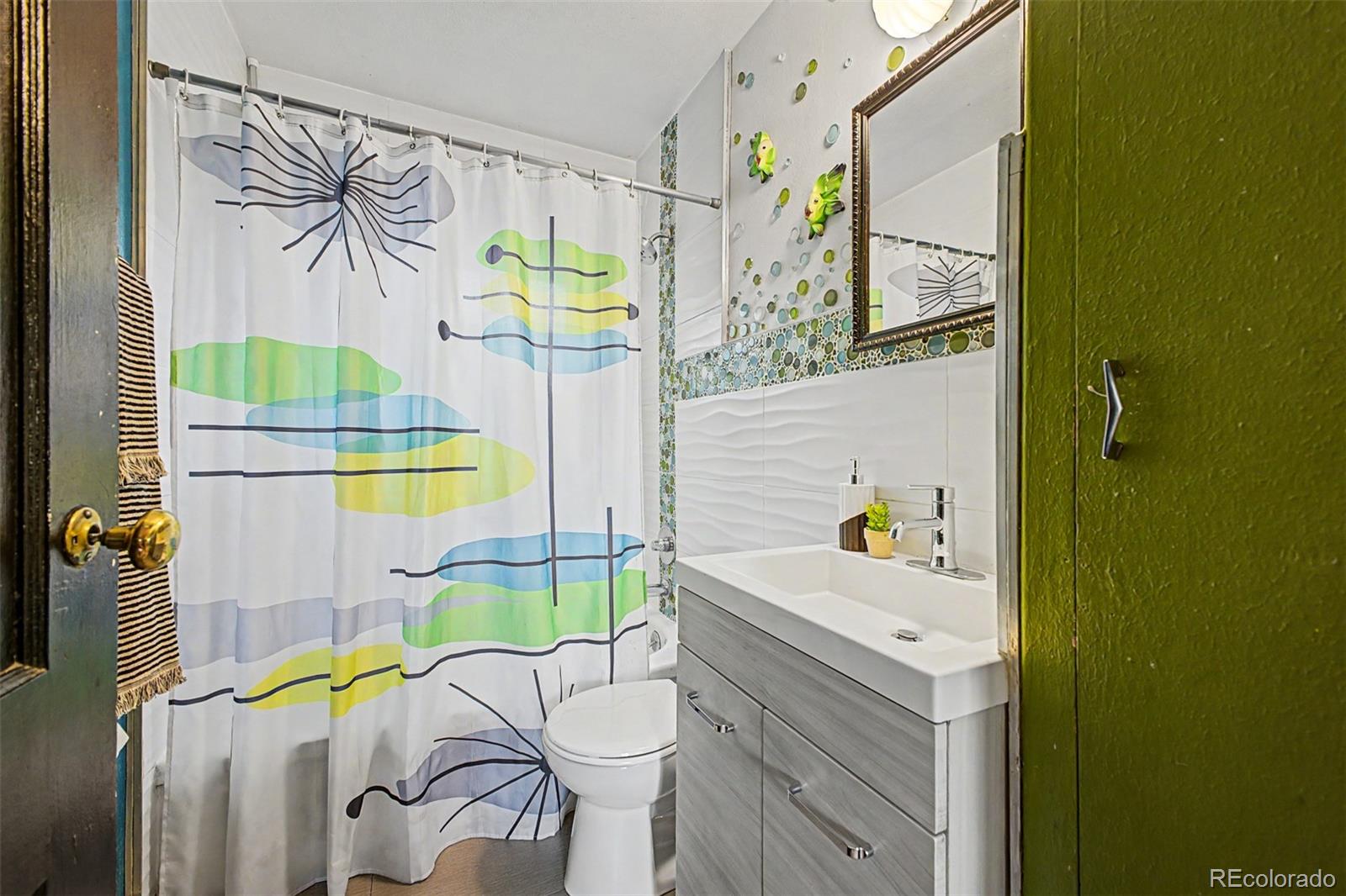 MLS Image #16 for 4330  adams street,denver, Colorado
