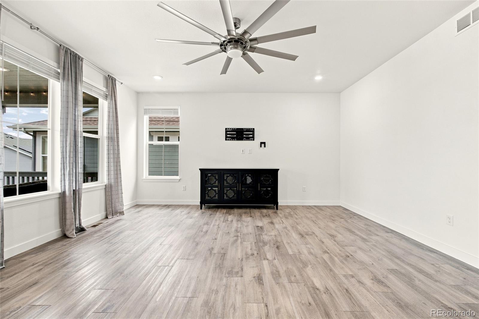 MLS Image #10 for 8087  mount kataka street,littleton, Colorado