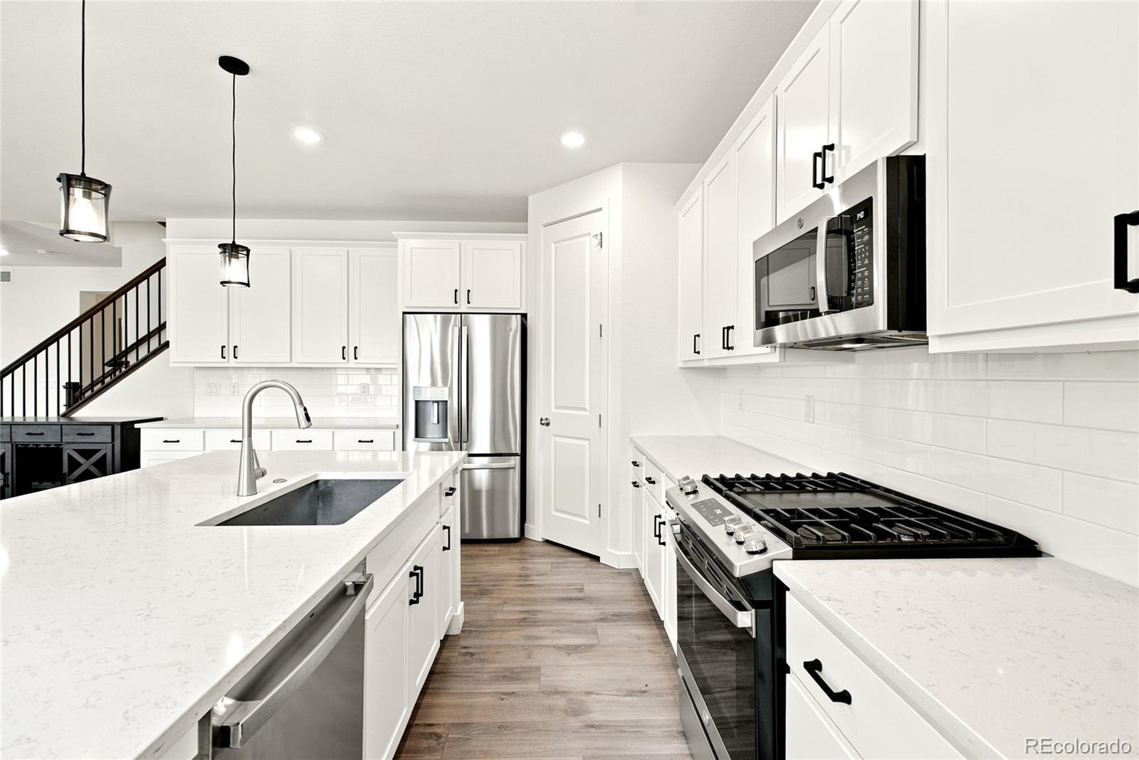 MLS Image #13 for 8087  mount kataka street,littleton, Colorado