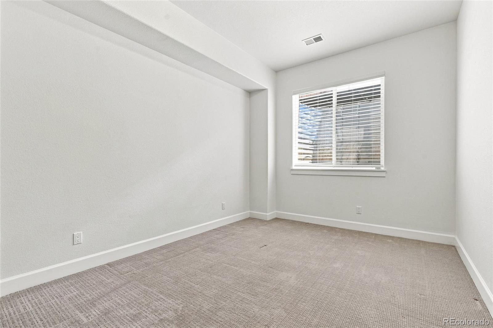 MLS Image #38 for 3226  wyandot street,denver, Colorado
