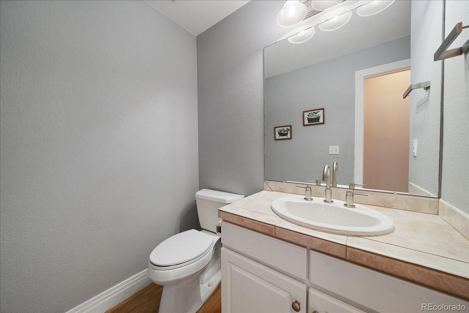 MLS Image #12 for 108 s monroe street,denver, Colorado