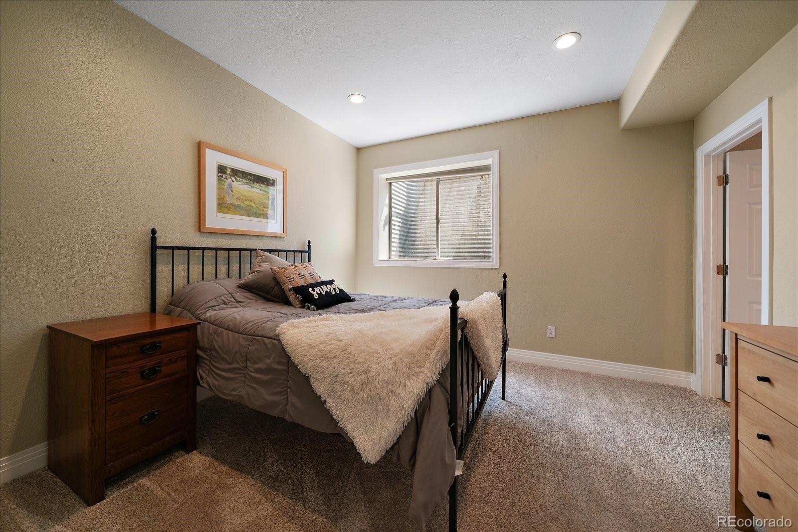MLS Image #29 for 108 s monroe street,denver, Colorado