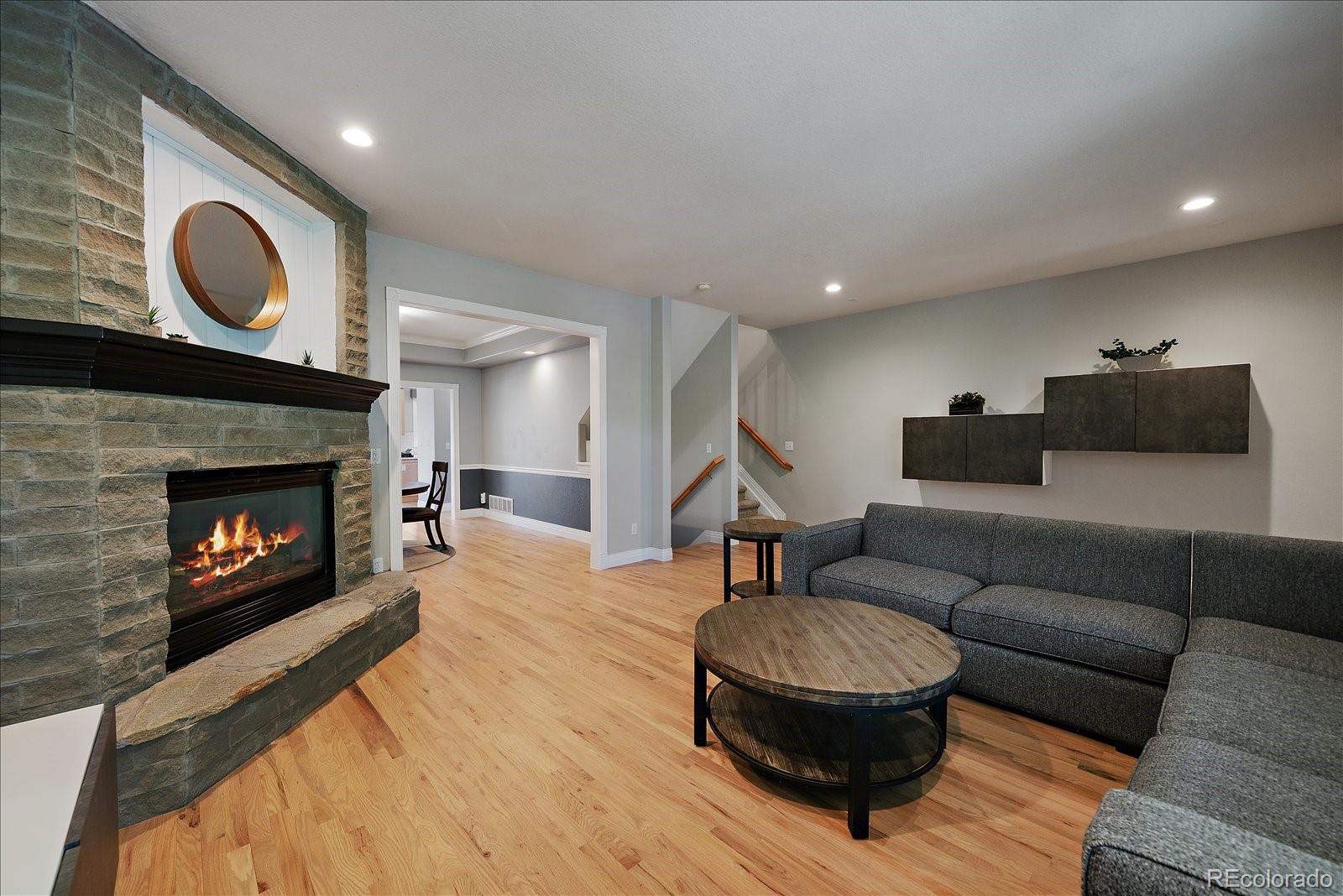 MLS Image #5 for 108 s monroe street,denver, Colorado