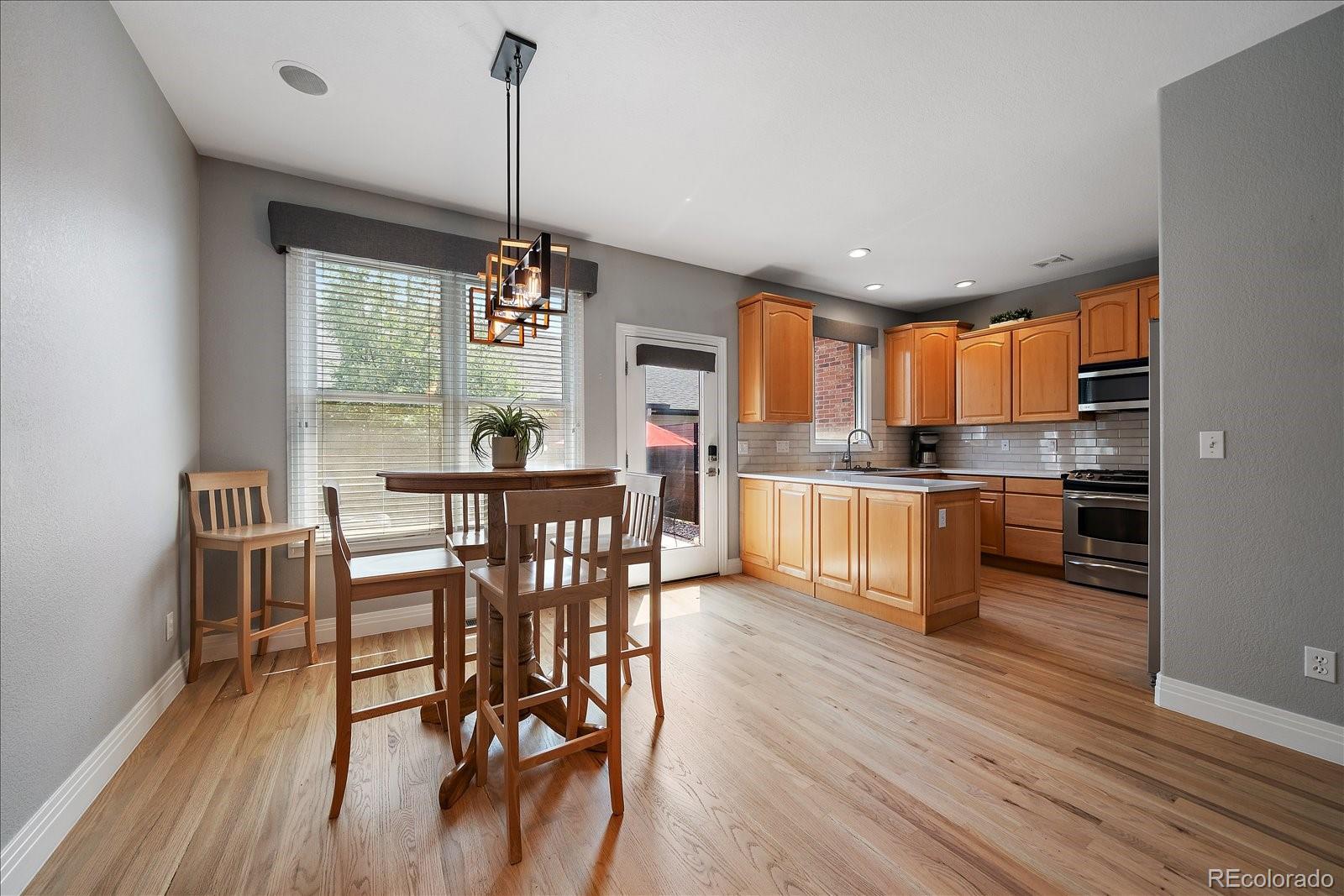 MLS Image #8 for 108 s monroe street,denver, Colorado