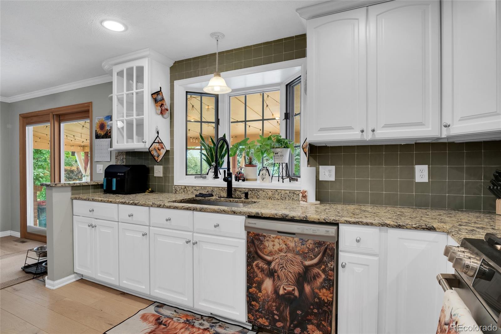 MLS Image #8 for 6259 s fenton court,littleton, Colorado