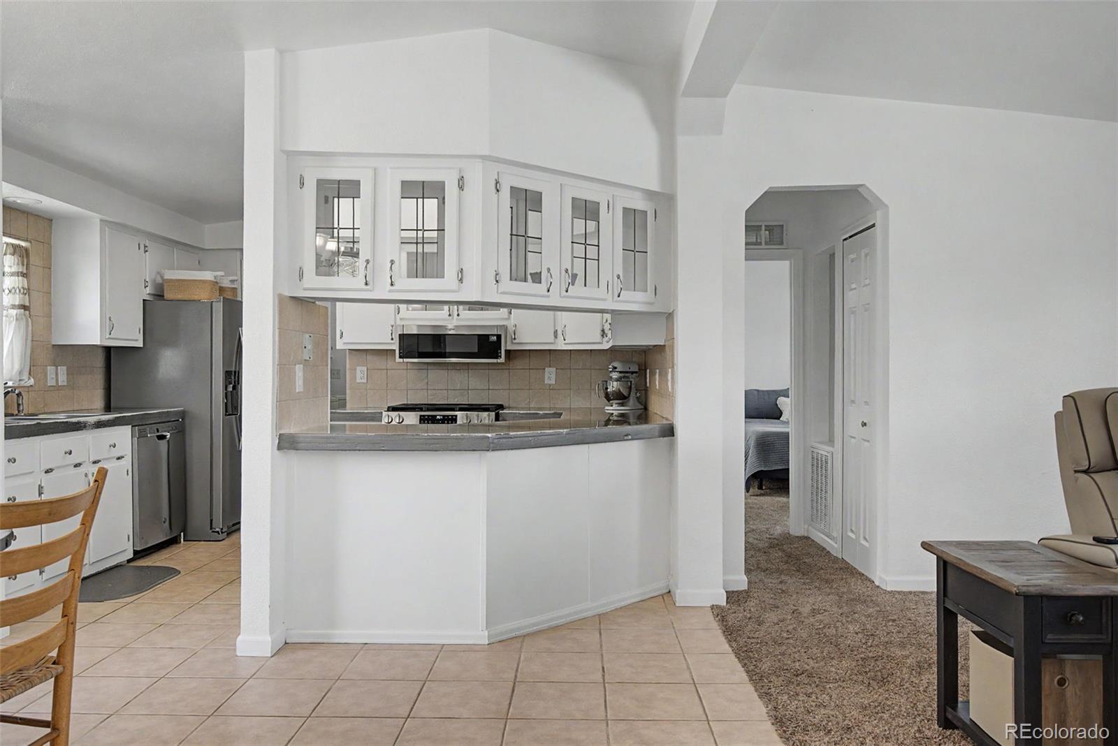 MLS Image #8 for 667 s burro drive,pueblo, Colorado