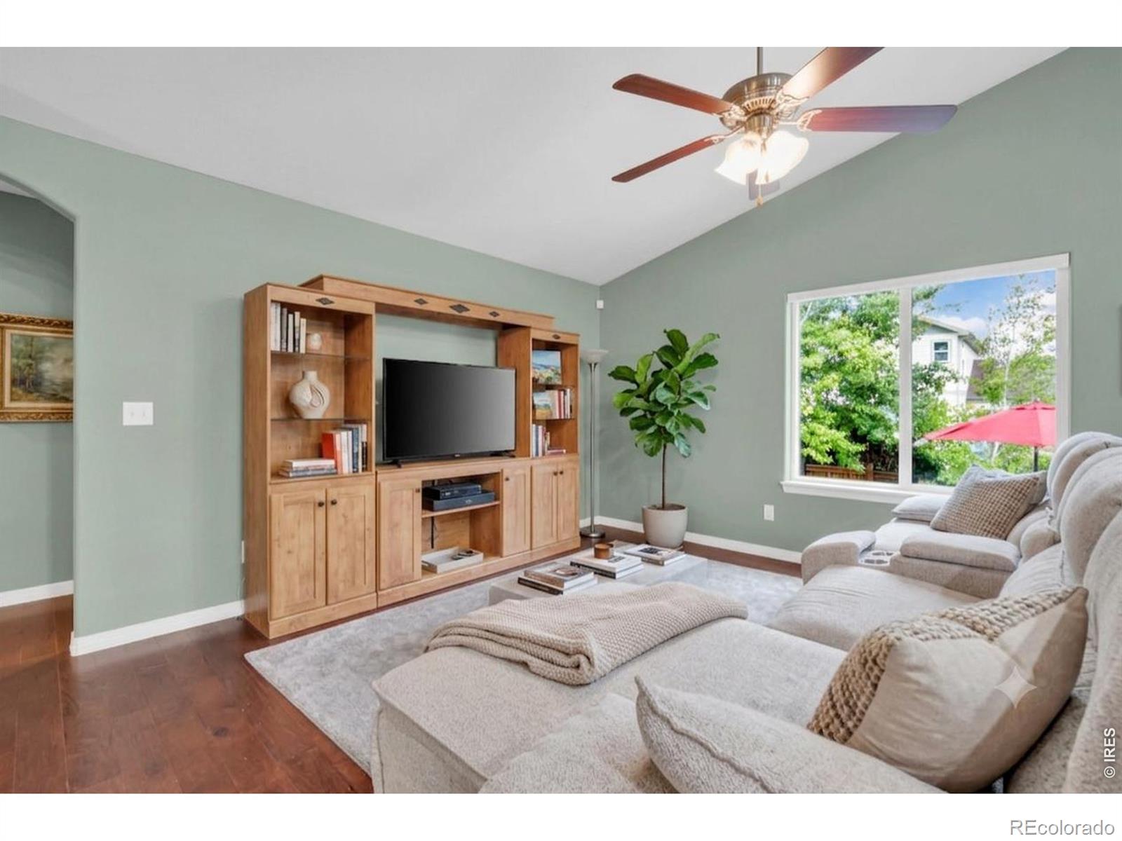 MLS Image #2 for 770  grays peak lane,berthoud, Colorado