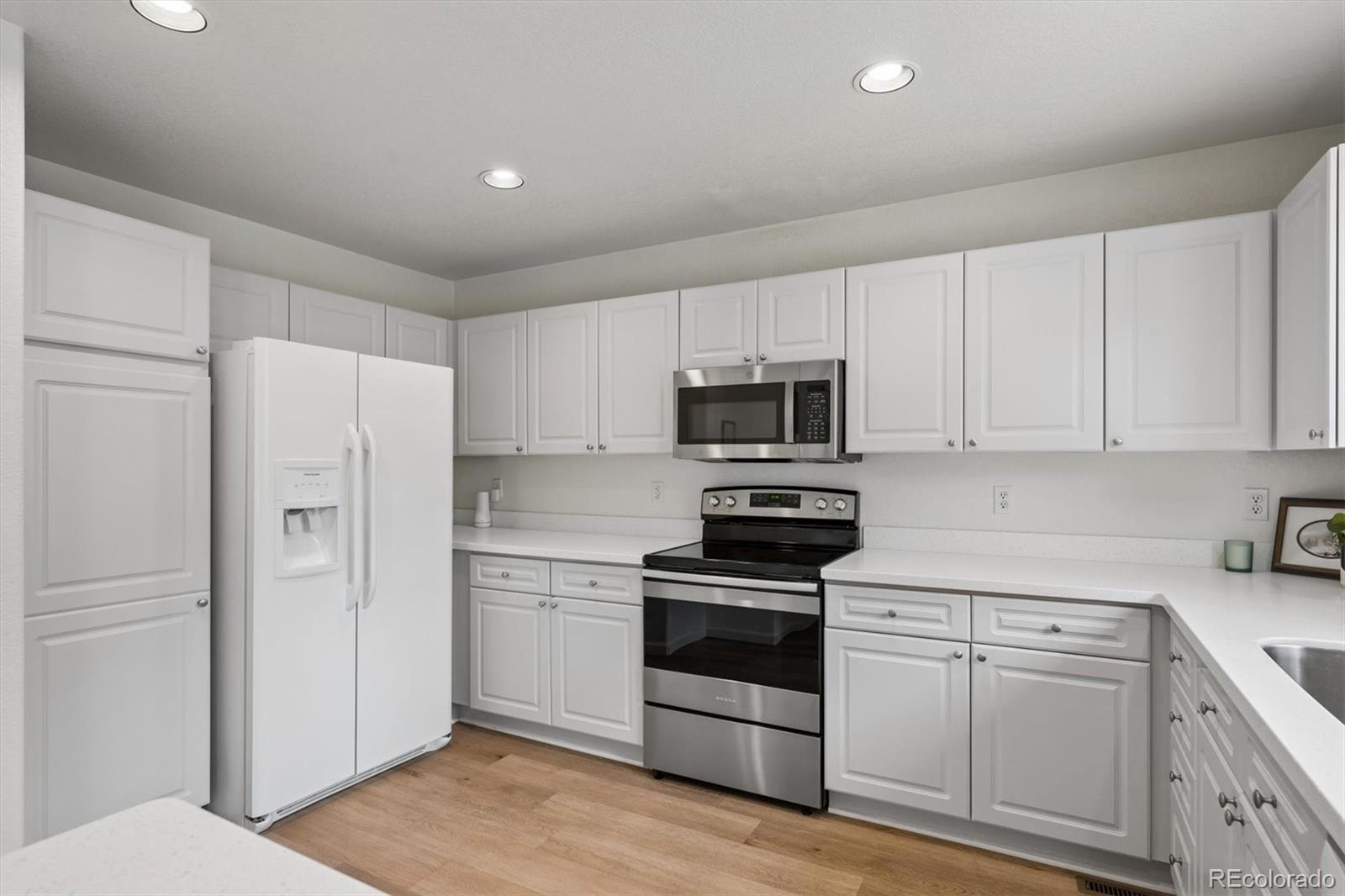 MLS Image #10 for 9659  queenscliffe drive,littleton, Colorado