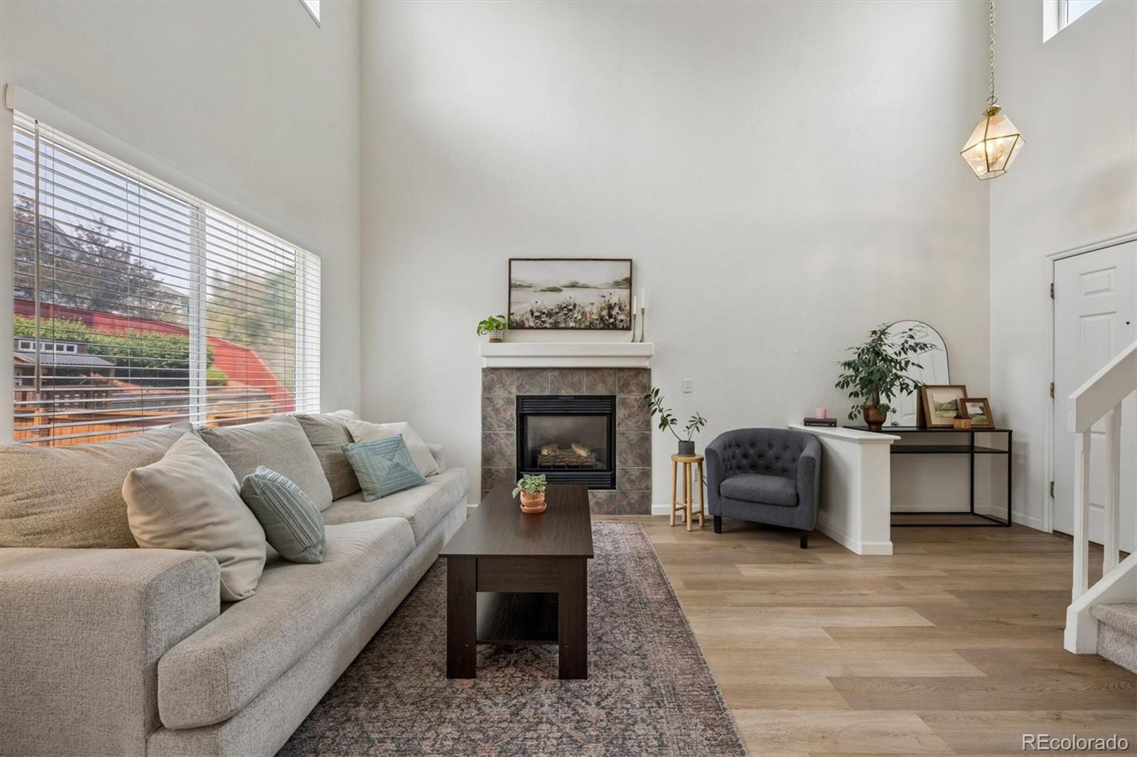 MLS Image #4 for 9659  queenscliffe drive,littleton, Colorado
