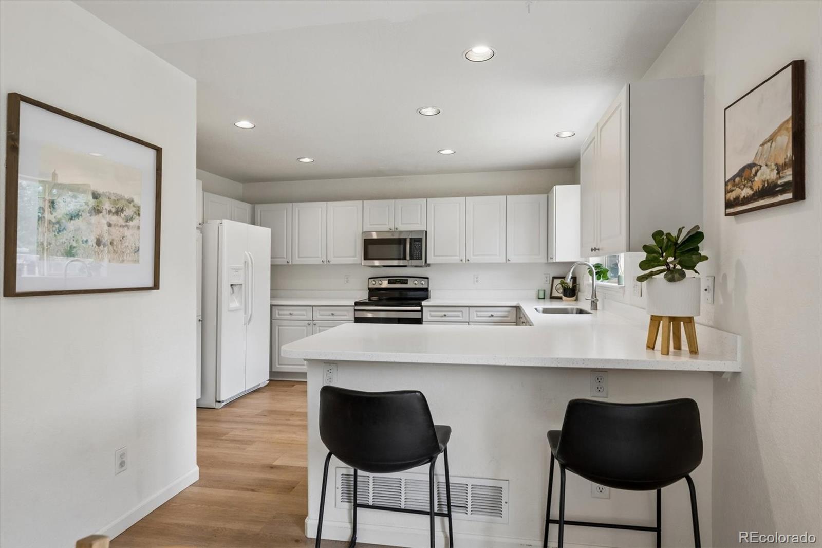 MLS Image #8 for 9659  queenscliffe drive,littleton, Colorado