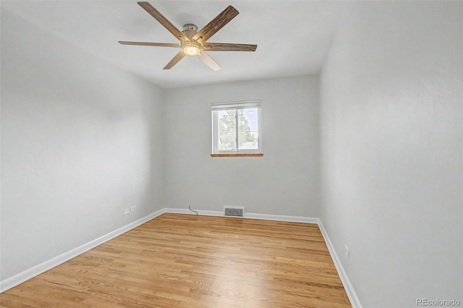 MLS Image #15 for 1551 n krameria street,denver, Colorado