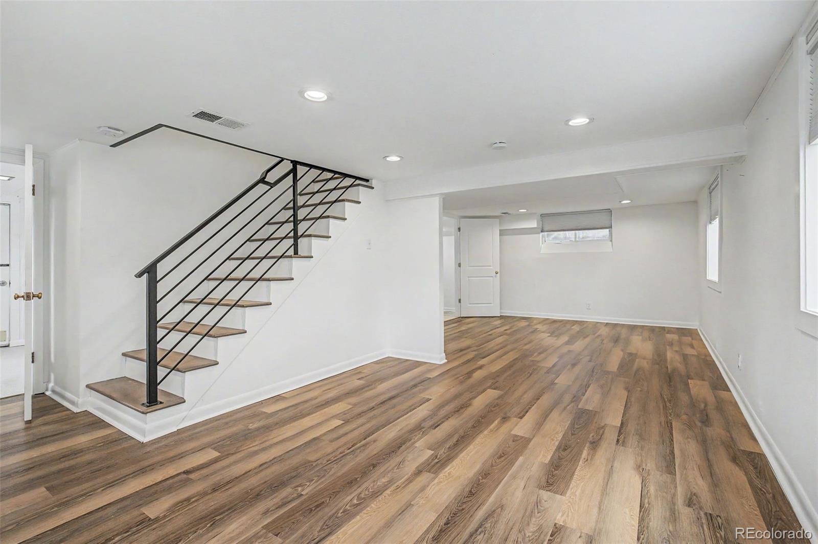 MLS Image #18 for 1551 n krameria street,denver, Colorado