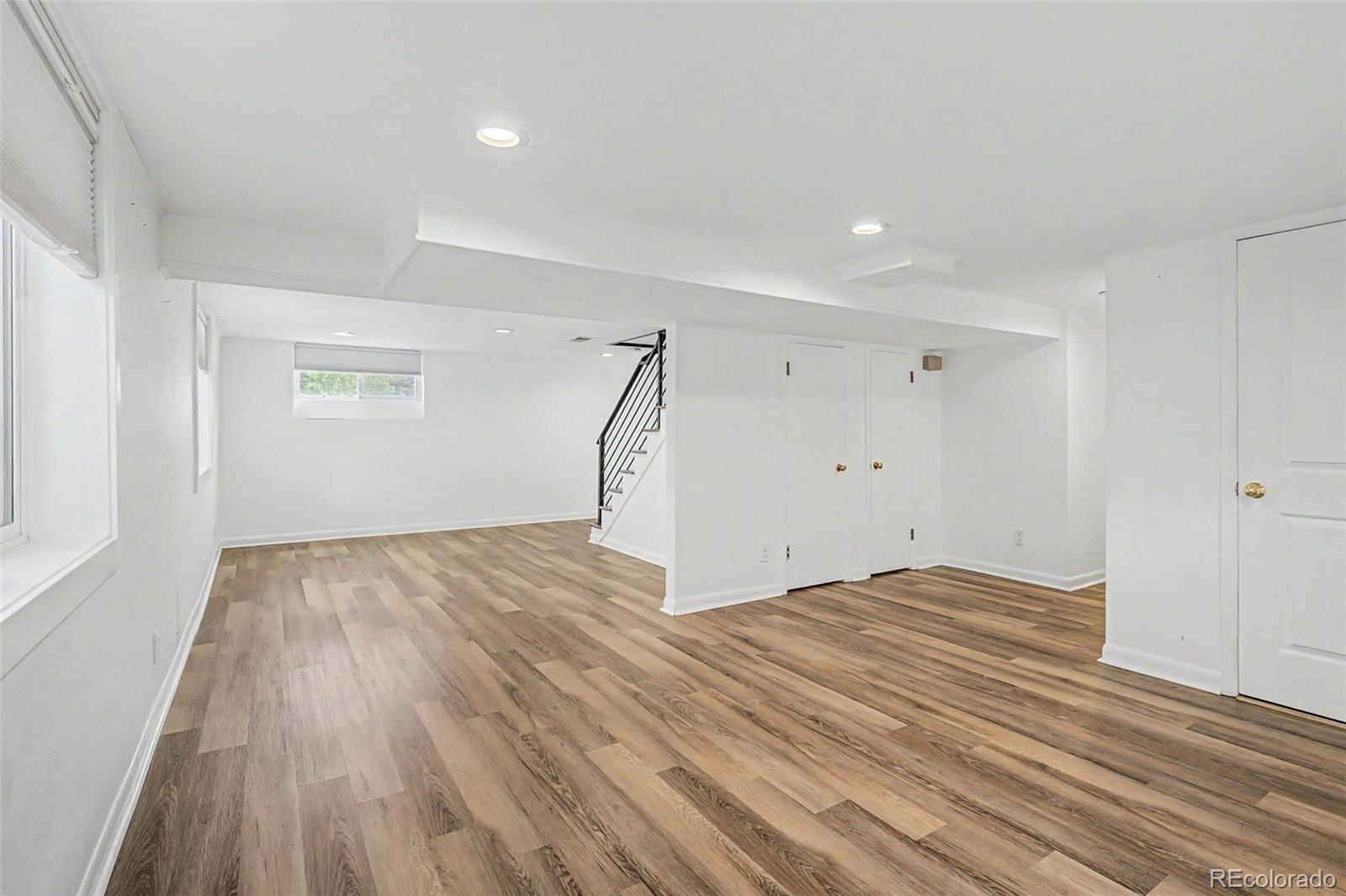 MLS Image #21 for 1551 n krameria street,denver, Colorado