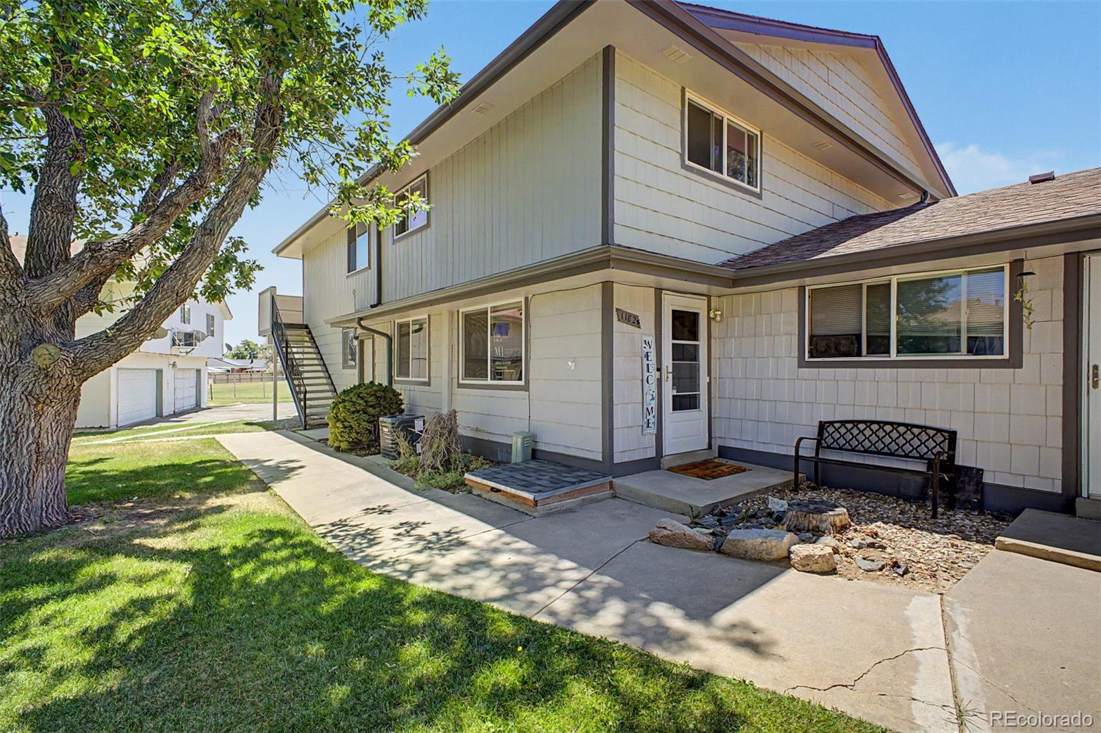 MLS Image #2 for 1182 s eagle circle b,aurora, Colorado
