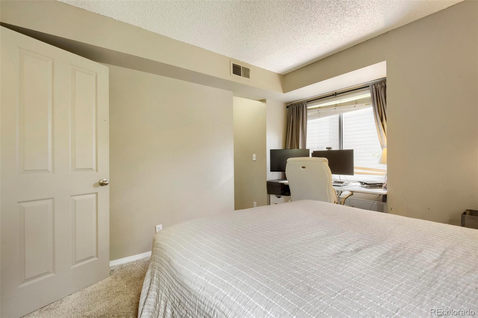 MLS Image #14 for 6380 s boston street,greenwood village, Colorado