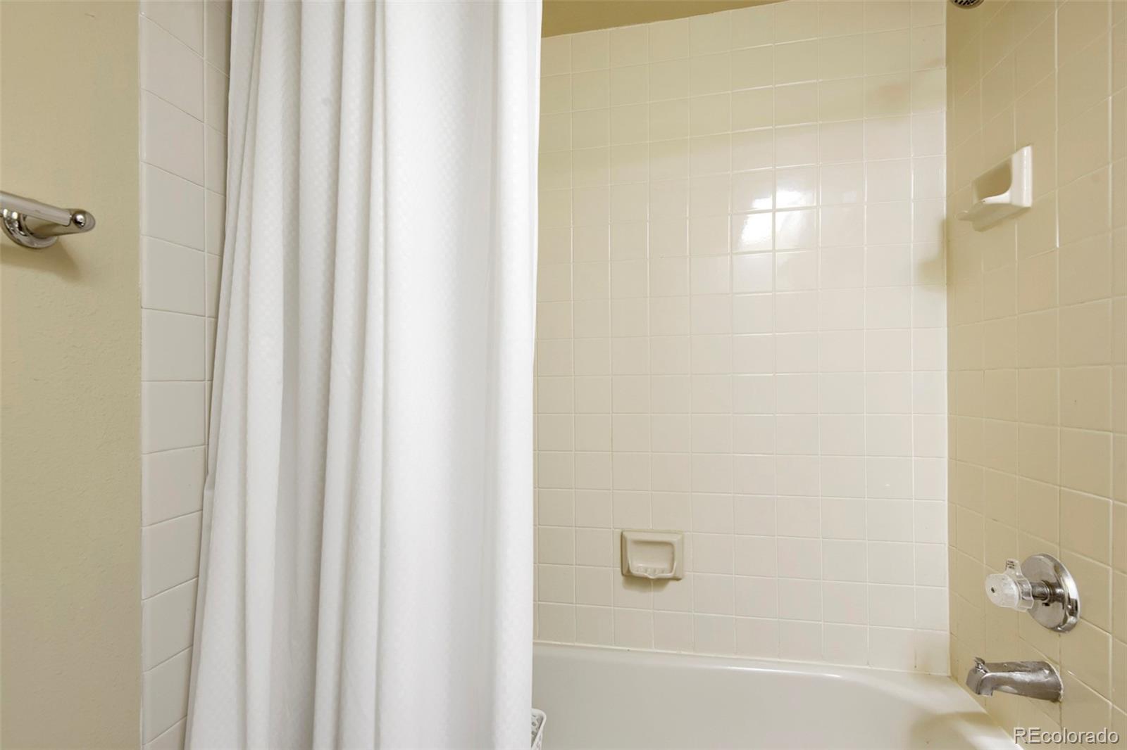 MLS Image #17 for 6380 s boston street,greenwood village, Colorado