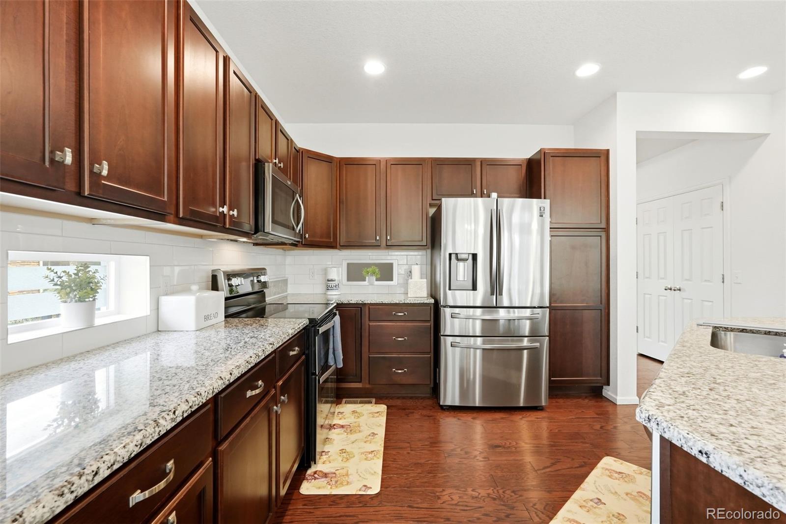 MLS Image #10 for 14926 e crestridge place,aurora, Colorado