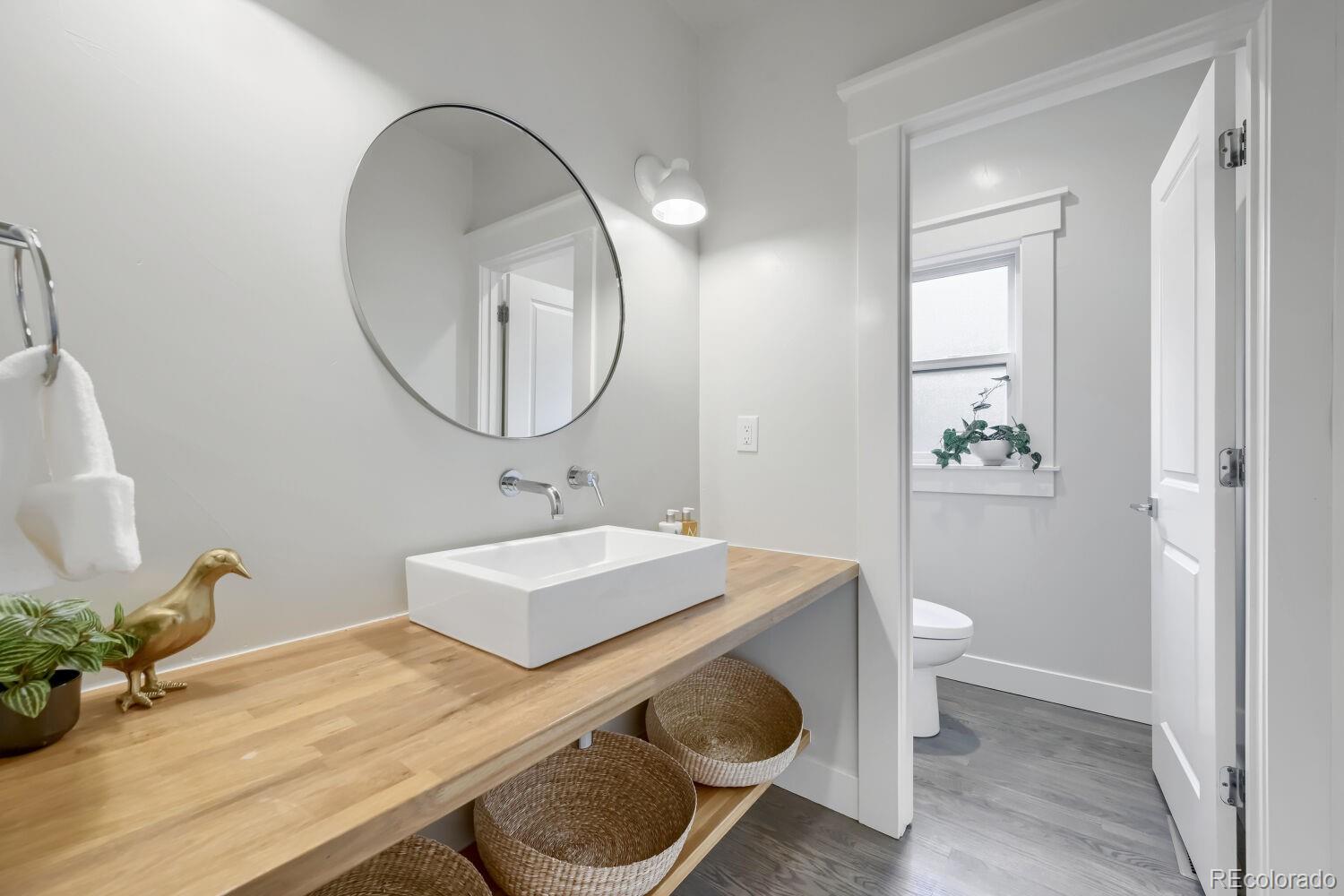 MLS Image #13 for 2322  hudson street,denver, Colorado