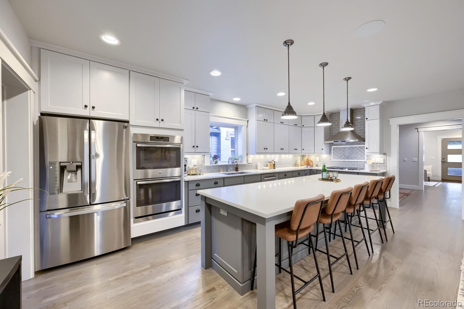 MLS Image #2 for 2322  hudson street,denver, Colorado