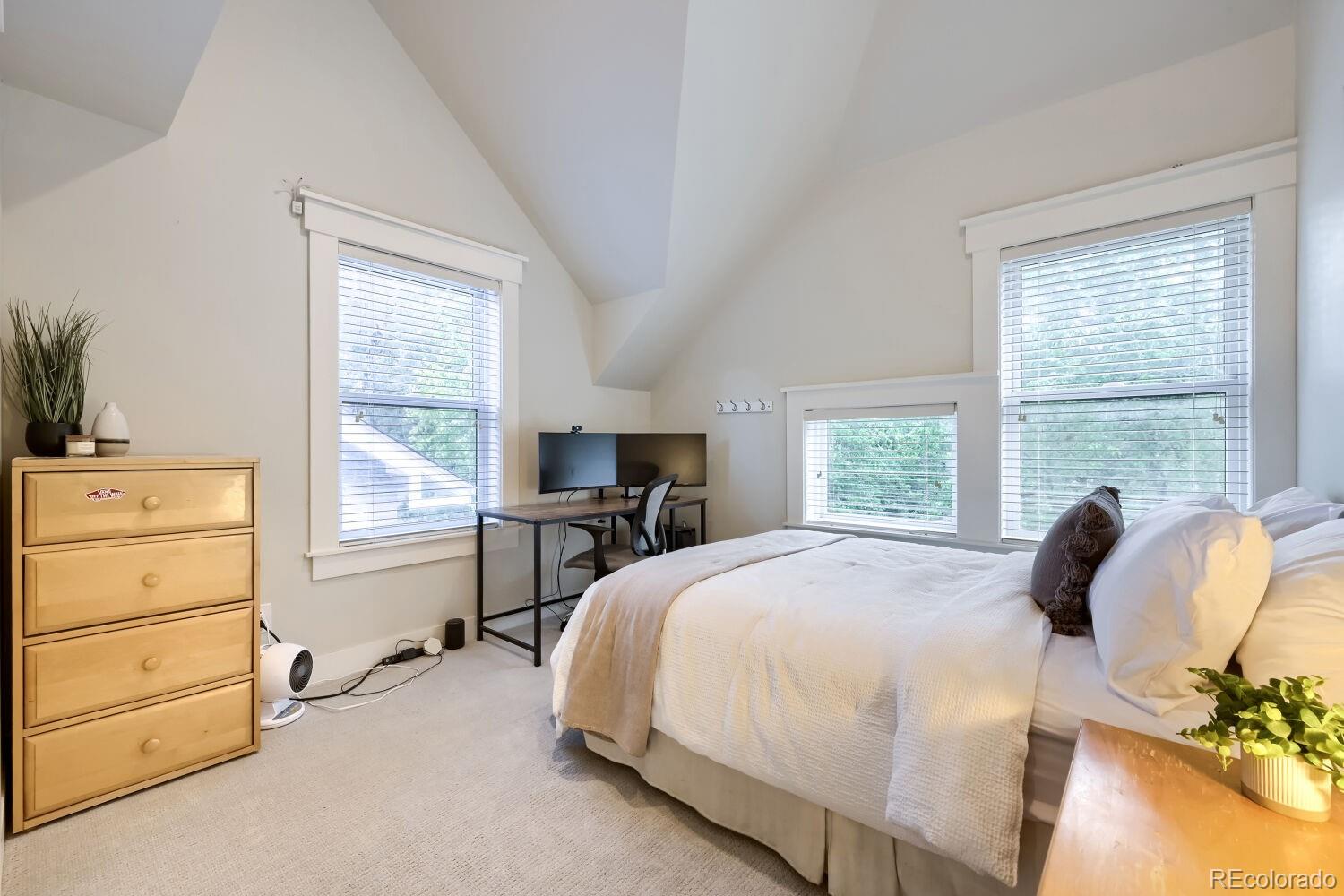 MLS Image #21 for 2322  hudson street,denver, Colorado