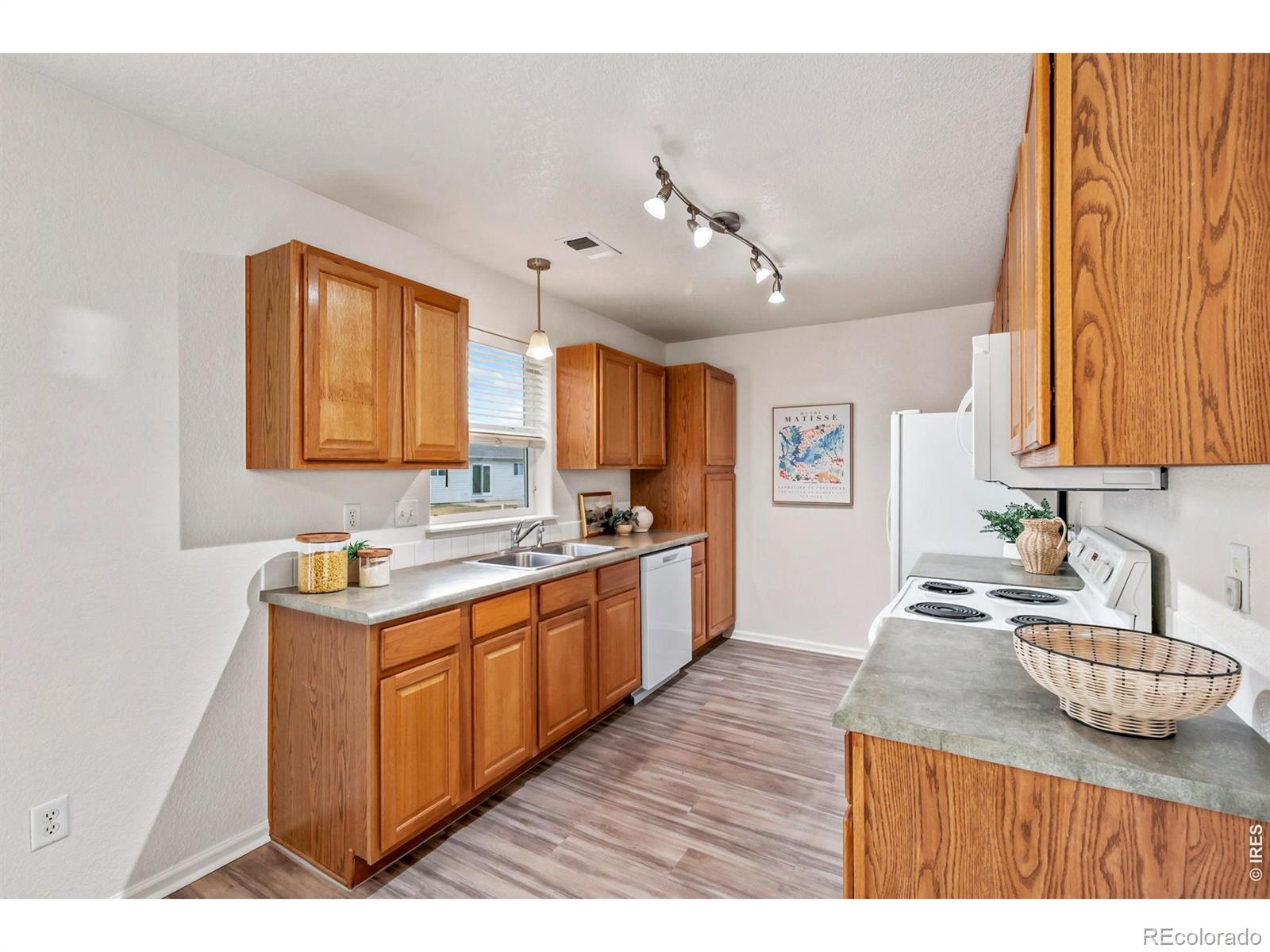 MLS Image #5 for 802  waterglen drive,fort collins, Colorado