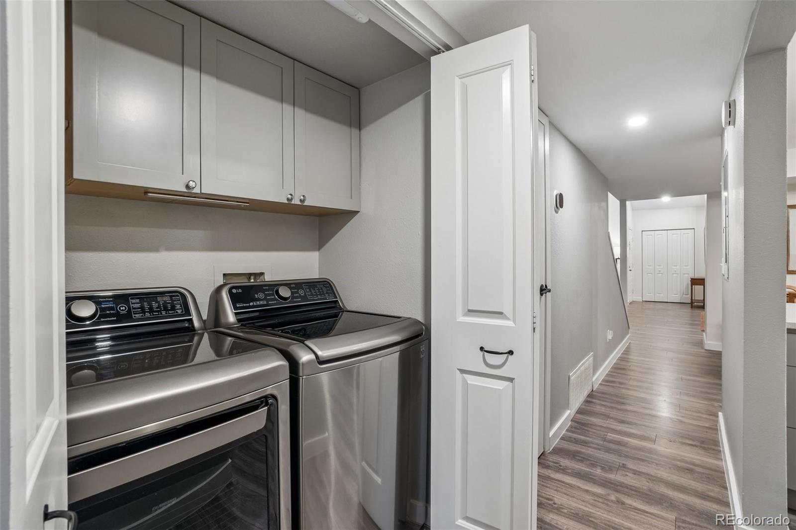 MLS Image #11 for 540 s forest street 1-201,denver, Colorado