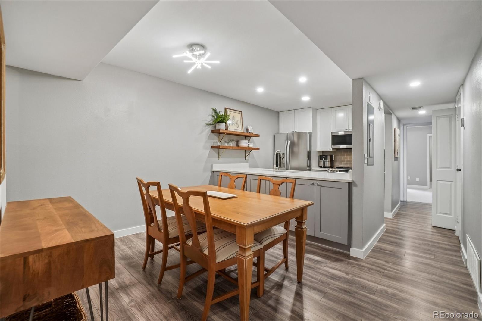 MLS Image #6 for 540 s forest street 1-201,denver, Colorado