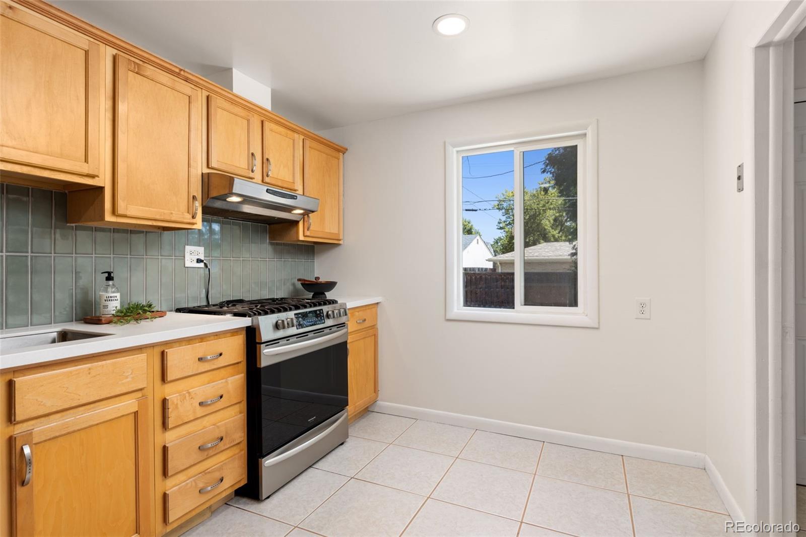 MLS Image #13 for 2418  marshall street,edgewater, Colorado
