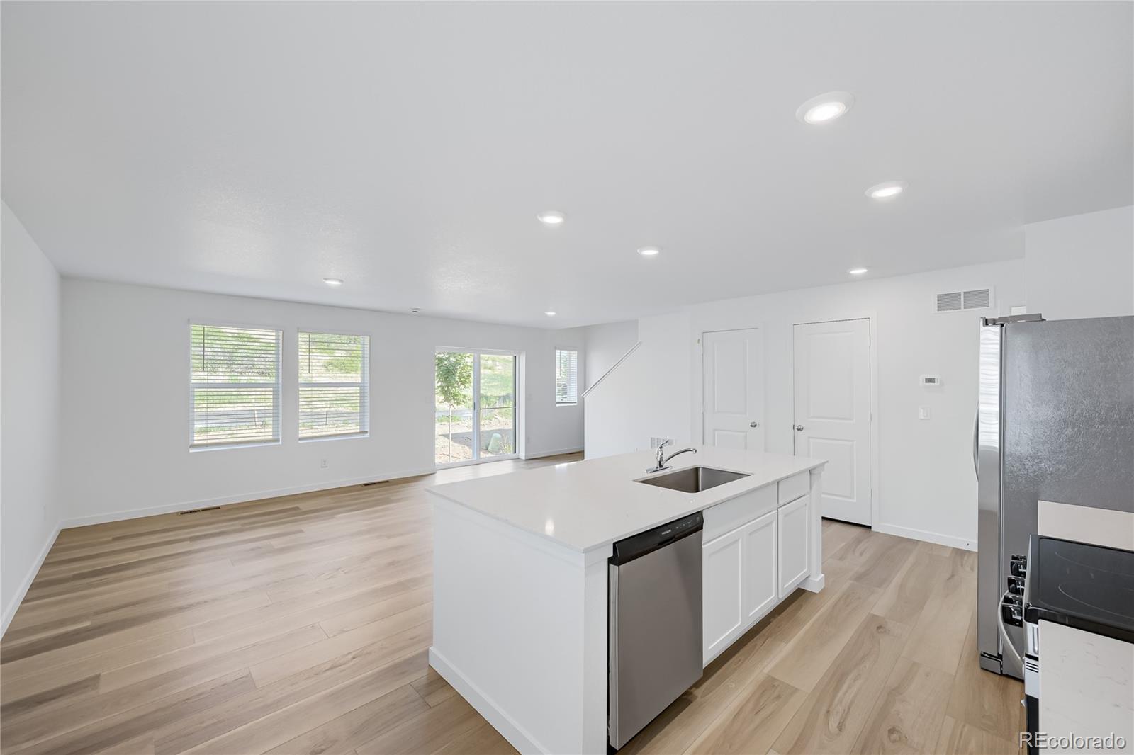 MLS Image #4 for 2542  galena peak heights,colorado springs, Colorado