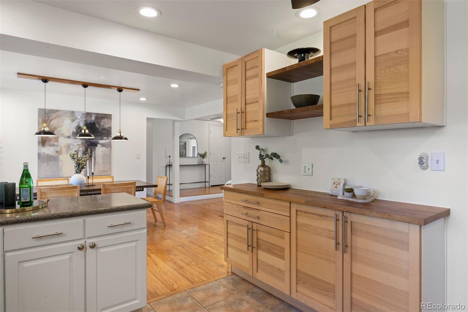 MLS Image #11 for 1822 s olive street,denver, Colorado