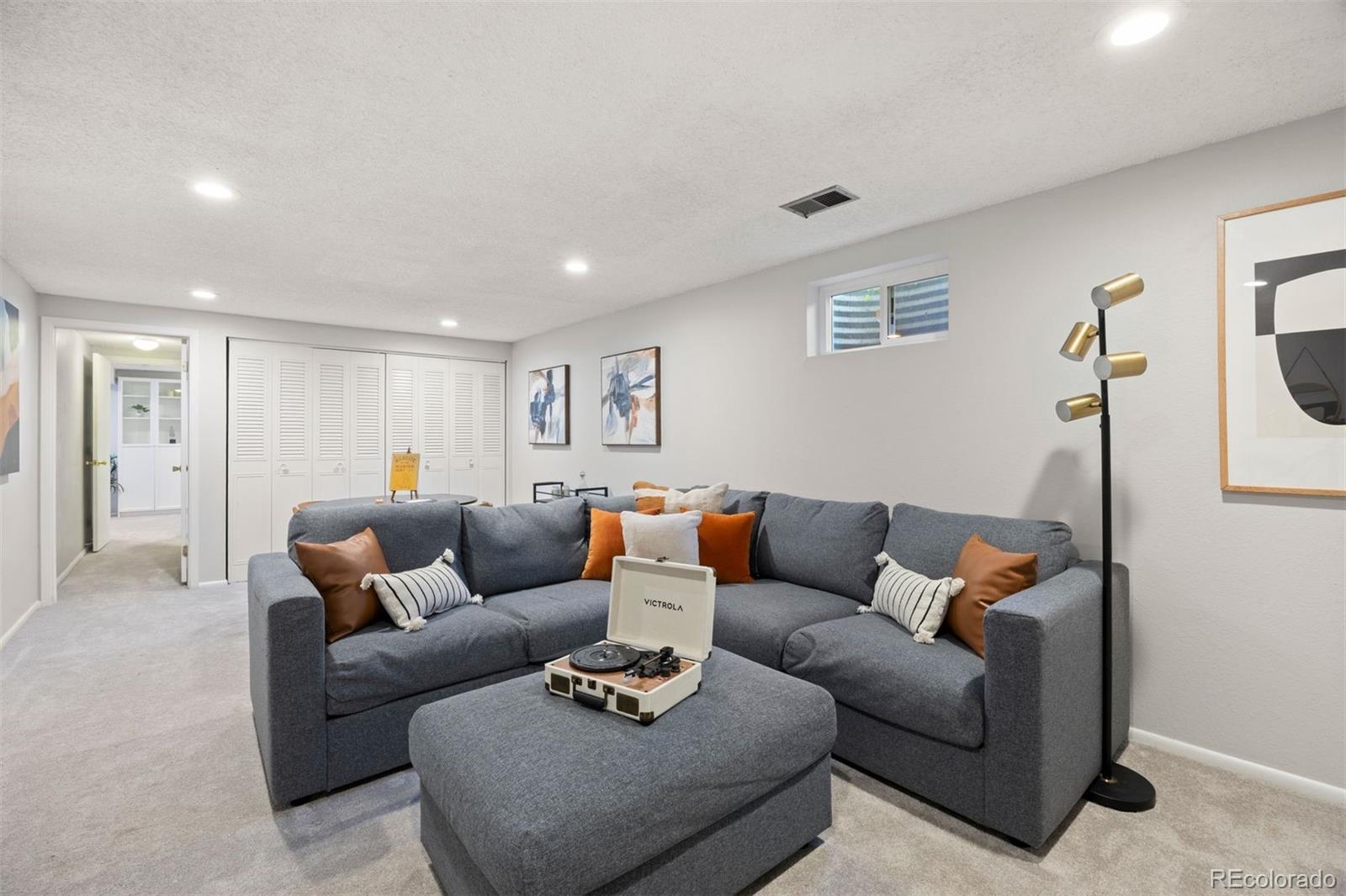MLS Image #19 for 1822 s olive street,denver, Colorado