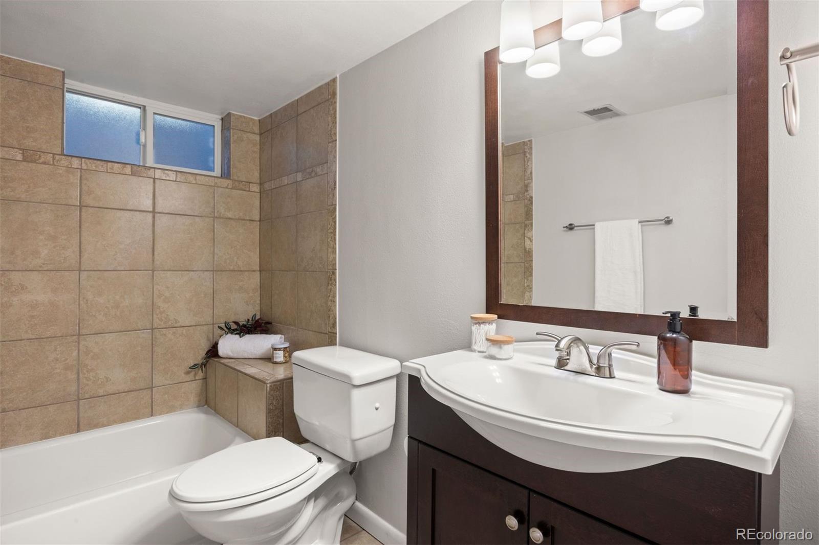 MLS Image #23 for 1822 s olive street,denver, Colorado