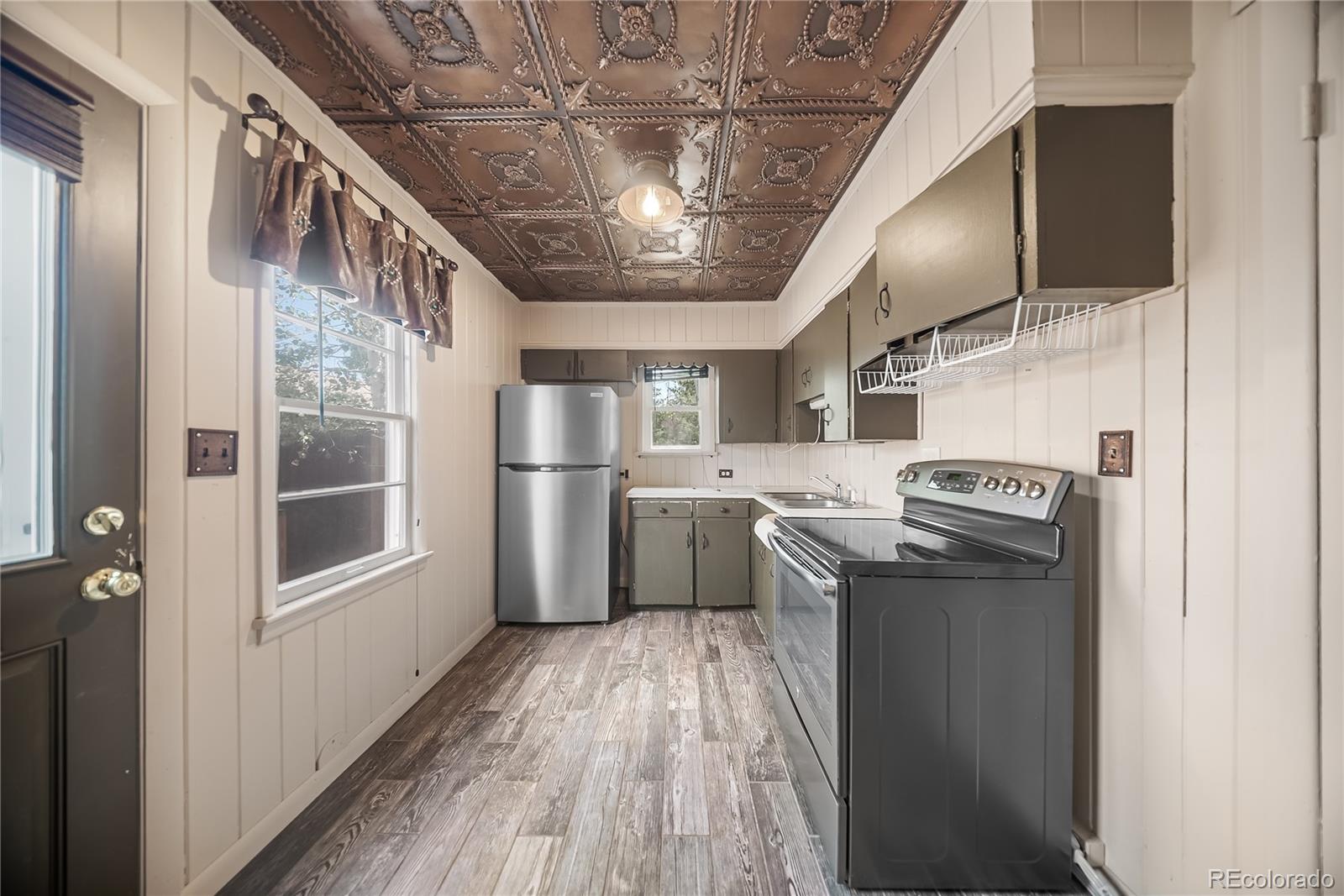 MLS Image #5 for 408 s 8th street,kremmling, Colorado