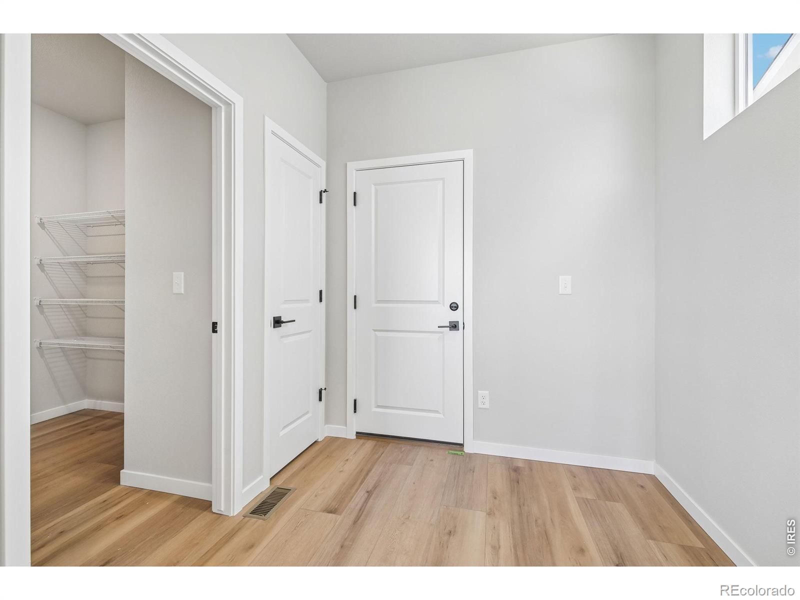 MLS Image #18 for 364  rustic barn lane,berthoud, Colorado