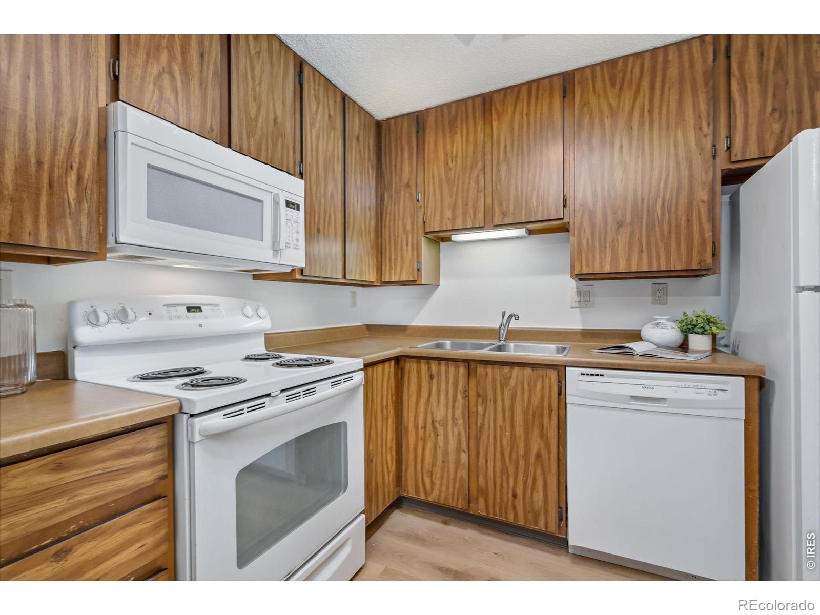 MLS Image #8 for 925  columbia road,fort collins, Colorado