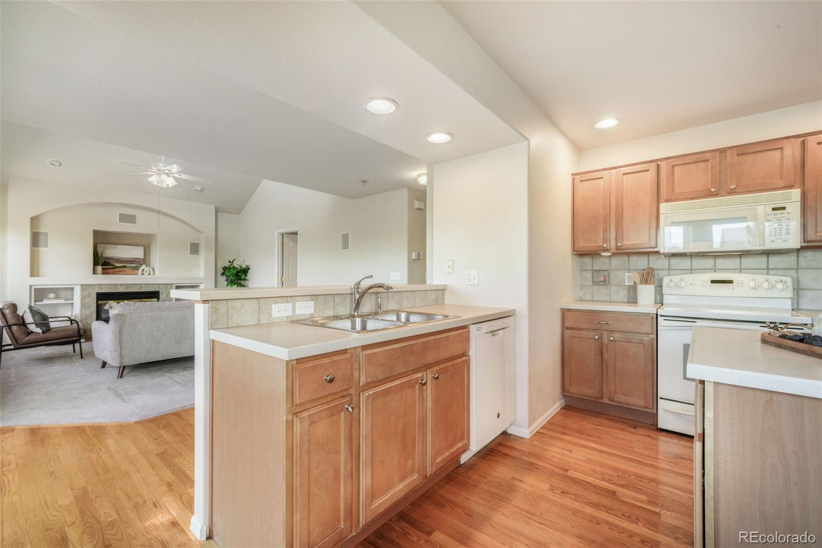 MLS Image #6 for 324  fox run circle,colorado springs, Colorado