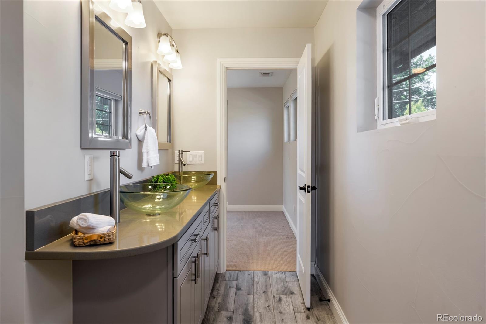MLS Image #27 for 175 s jasmine street,denver, Colorado
