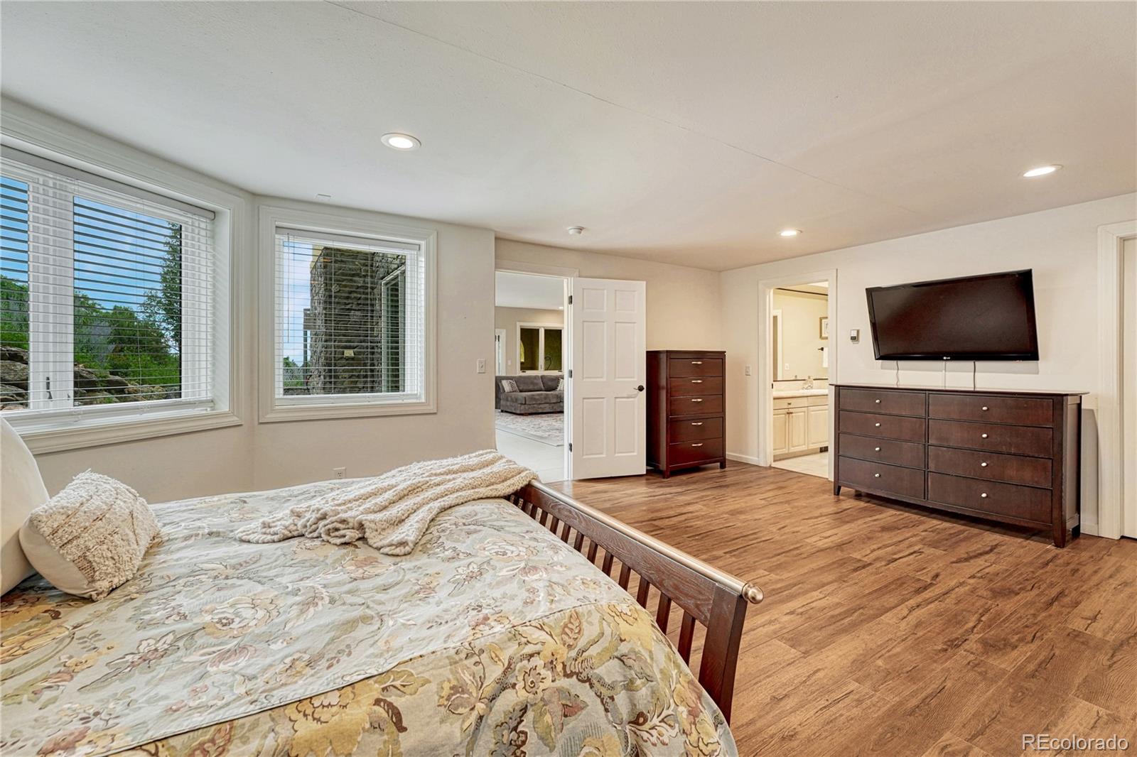 MLS Image #37 for 3  pine road,colorado springs, Colorado