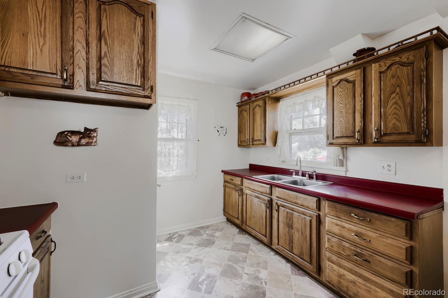 MLS Image #10 for 830  julian street,denver, Colorado