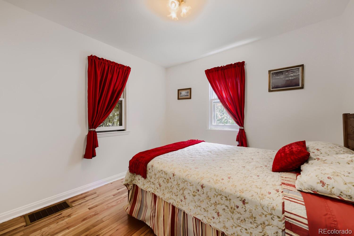 MLS Image #13 for 830  julian street,denver, Colorado