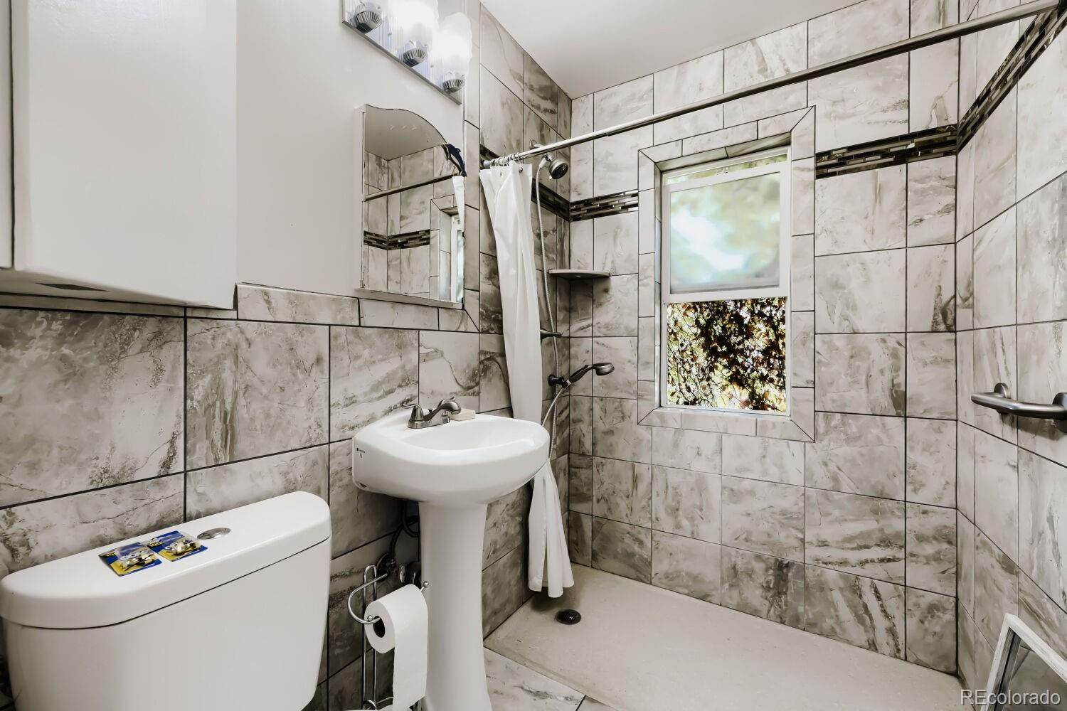 MLS Image #19 for 830  julian street,denver, Colorado