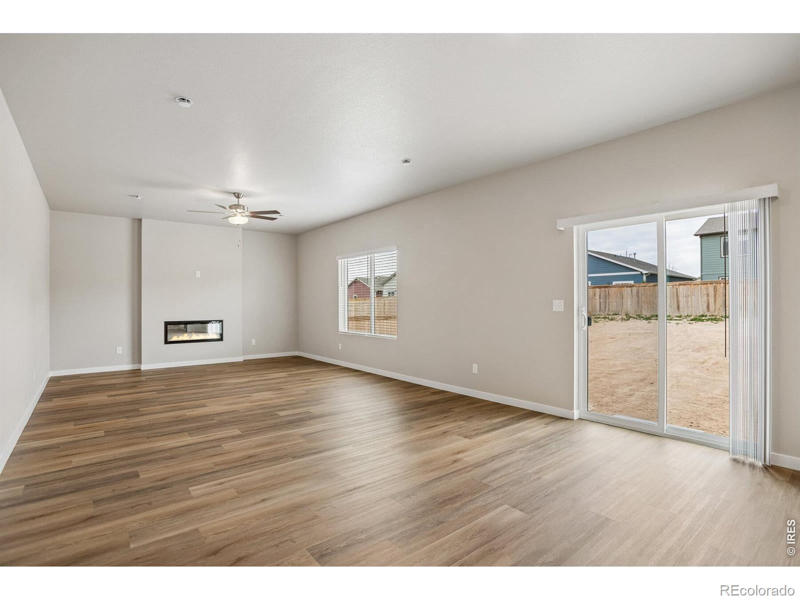 MLS Image #5 for 851  emerald lakes street,severance, Colorado