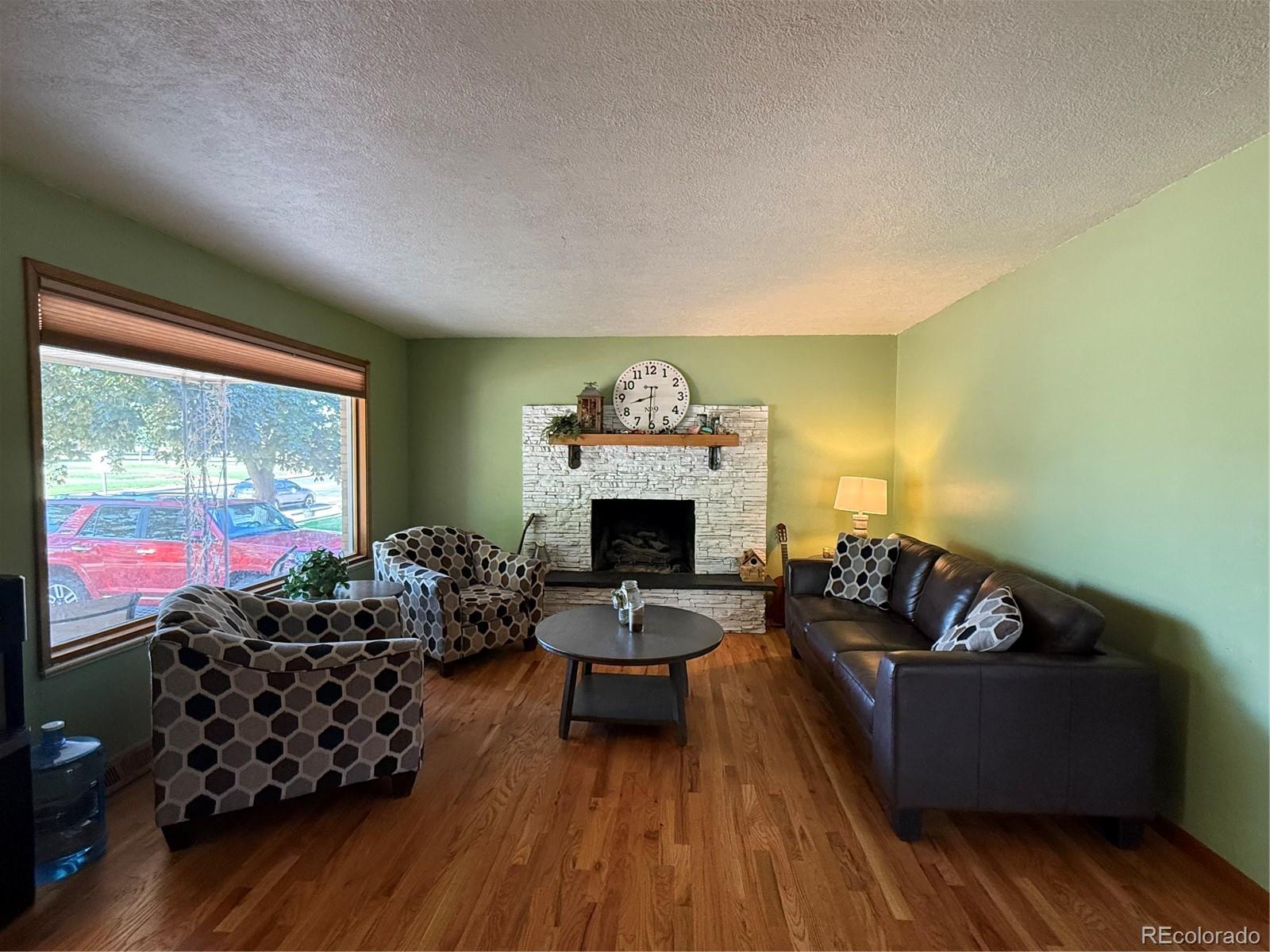 MLS Image #4 for 187  university circle,pueblo, Colorado