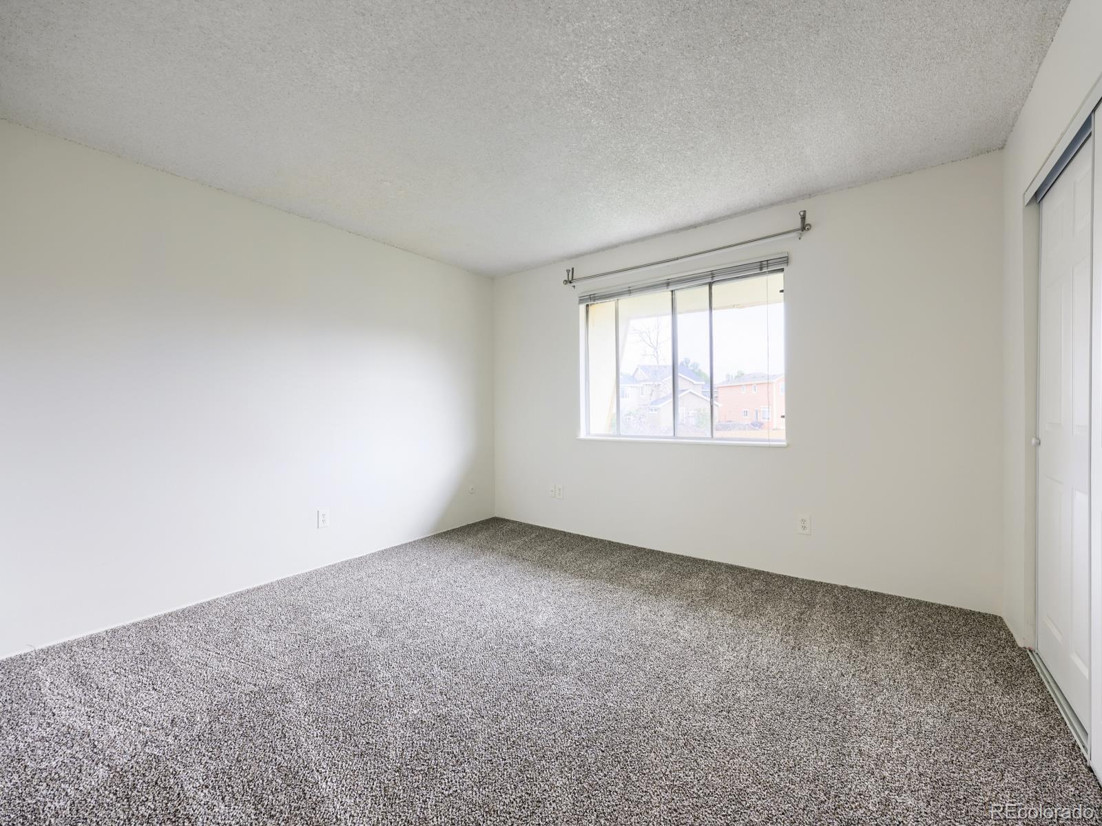MLS Image #9 for 10211  ura lane 303,denver, Colorado