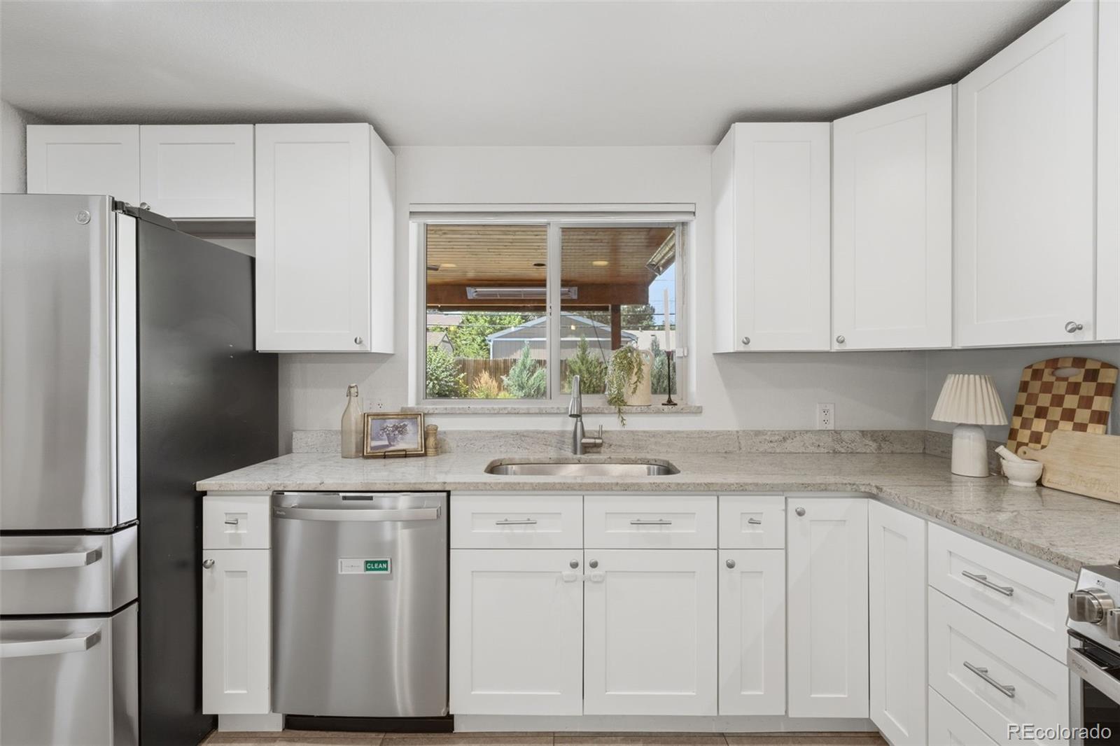 MLS Image #10 for 645  cody court,lakewood, Colorado